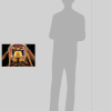 image montrant la dimension du tableau par rapport à un homme de 1m80